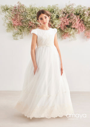 In Stock Size 6 Short Sleeves Spanish Communion Gown Amaya 577014MC