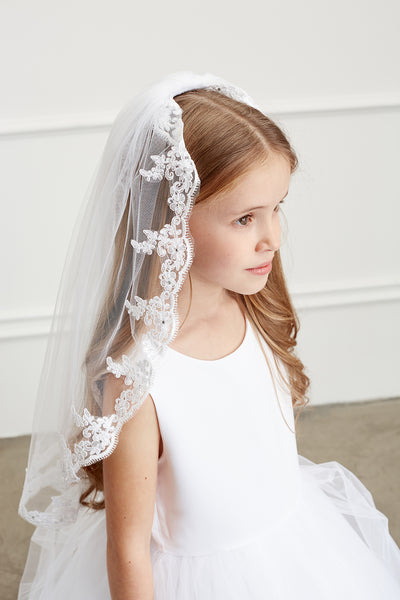 The BEST Quality Tulle VEIL for the First Communion -   First communion  veils, Girls first communion dresses, Communion veils