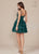 Vestido corto con adornos de plumas de Nox Anabel F723