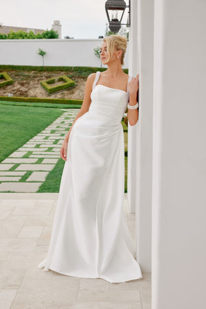 SIZE 8 ON SALE A-Line Wedding Gown  Nox Anabel JE993