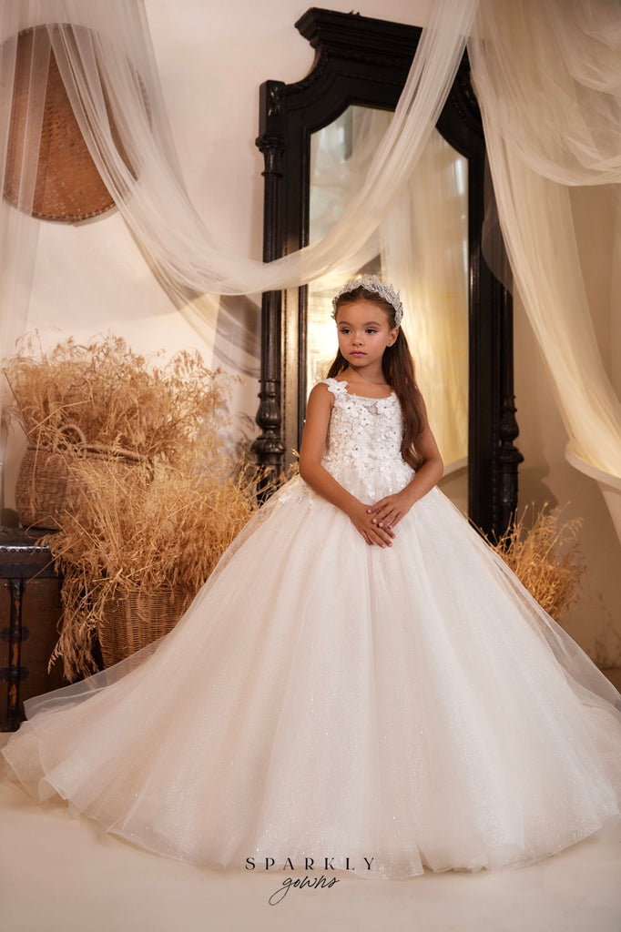 white celestial dress Short Sleeves Girl First Communion 3402 Pre-order 9-10 years / (With a different lace) classic flower girls Millie Modelli Celestial Mini Dress
