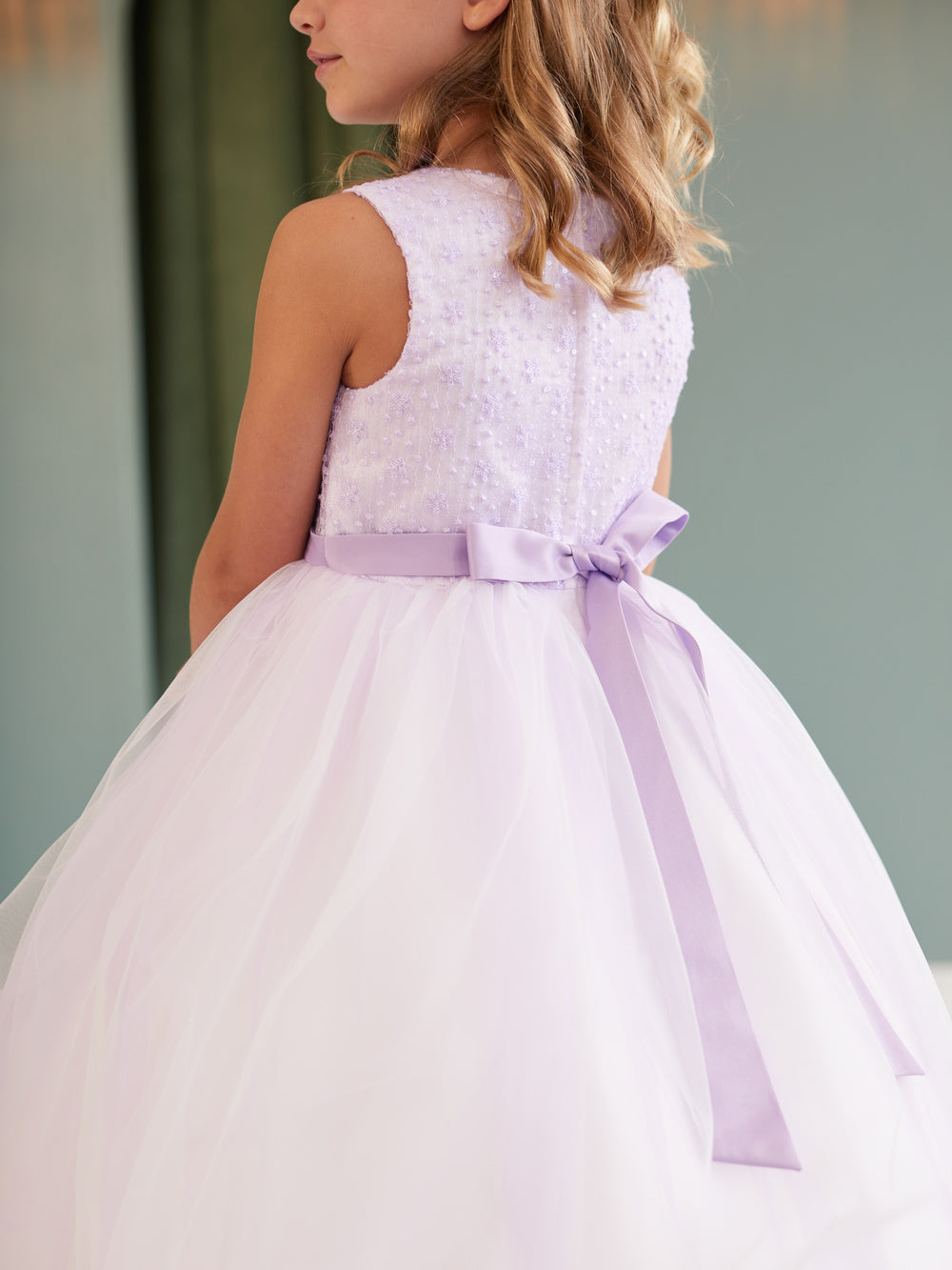 Daisy Embroidered Flower Girl Gown 5864 Lilac (Lavender) / 10 Daisy Embroidered Flower Girl Gown 5864 Lilac (Lavender) / 10