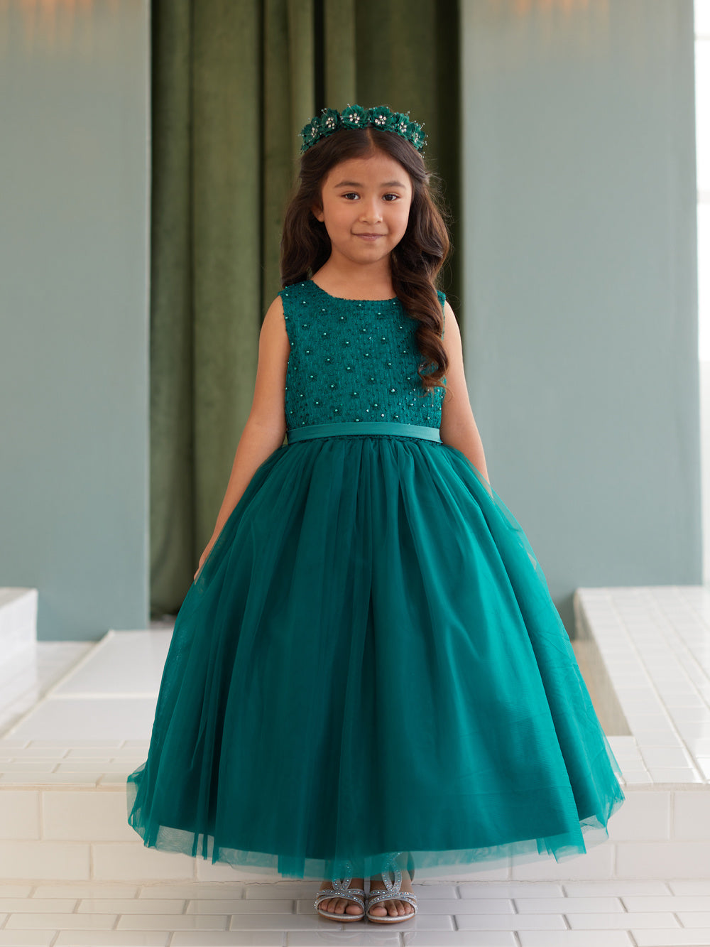 Daisy Embroidered Flower Girl Gown 5864 Emerald Green / 4 Daisy Embroidered Flower Girl Gown 5864 Emerald Green / 4