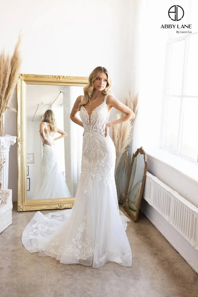 Fitted Lace  Bridal Dress Abby Lane 97201 by Lucci Lu