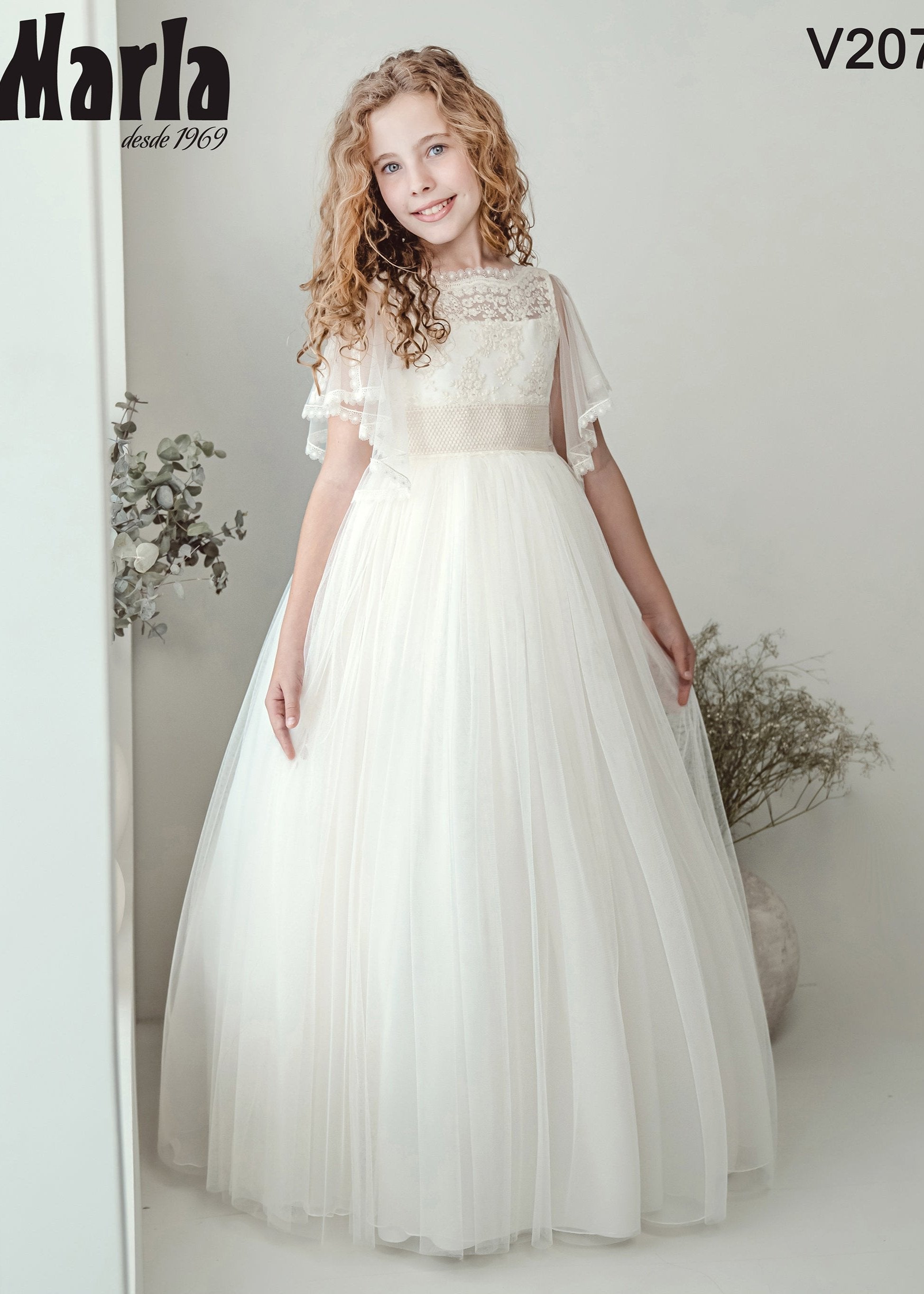 Embroidered Spanish Communion Gown Marla V207 Custom Length + / (As in the picture) Ivory/ RosyBrown Embroidered Spanish Communion Gown Marla V207 Custom Length + / (As in the picture) Ivory/ RosyBrown