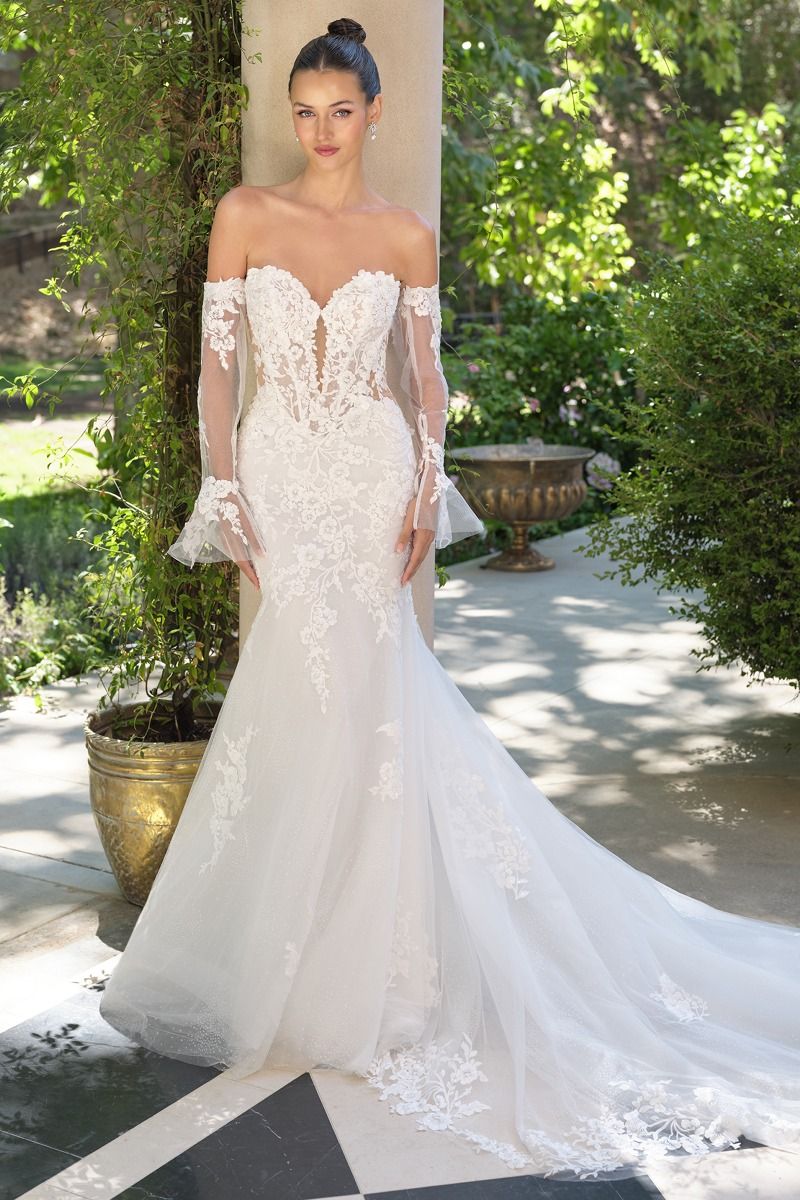 fitted lace wedding dress 2017 Enchanting Sleeveless Satin Mermaid Wedding gown Collection By Mon Cheri fitted lace wedding dress 2017 Enchanting Sleeveless Satin Mermaid Wedding gown Collection By Mon Cheri