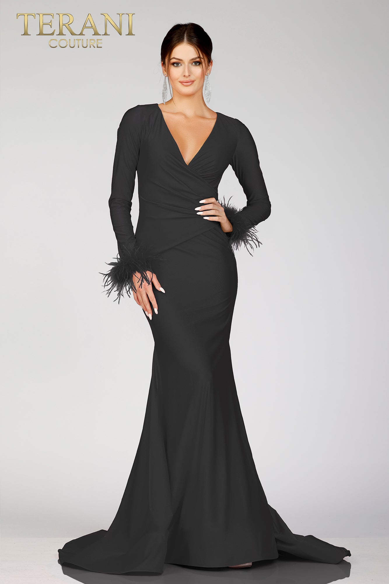 Glistening Black Long Sleeve Plus-size Prom Dress - Promfy
