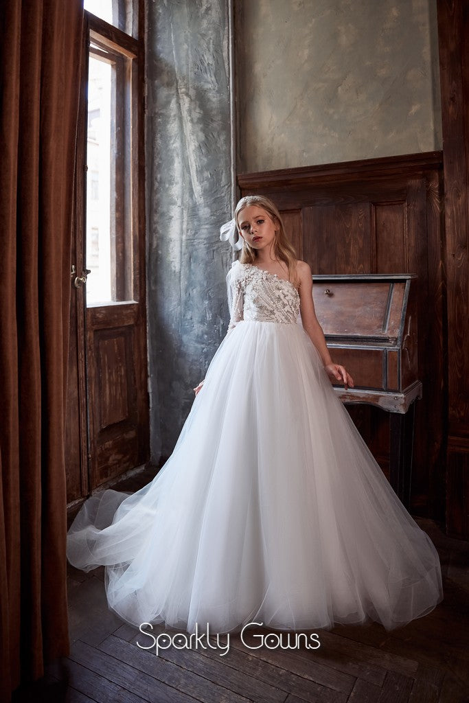 One-Shoulder Beaded Top A-Line Skirt Princess Flower Girl Communion Dress Celestial 3141 Pre-Order 9-10 Years / As in The Picture Ivory One-Shoulder Beaded Top A-Line Skirt Princess Flower Girl Communion Dress Celestial 3141 Pre-Order 9-10 Years / As in The Picture Ivory