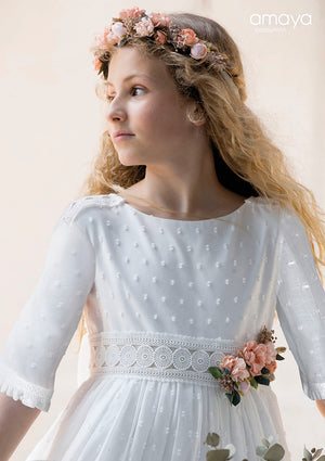 Spanish First Communion Dresses – Sparkly Gowns