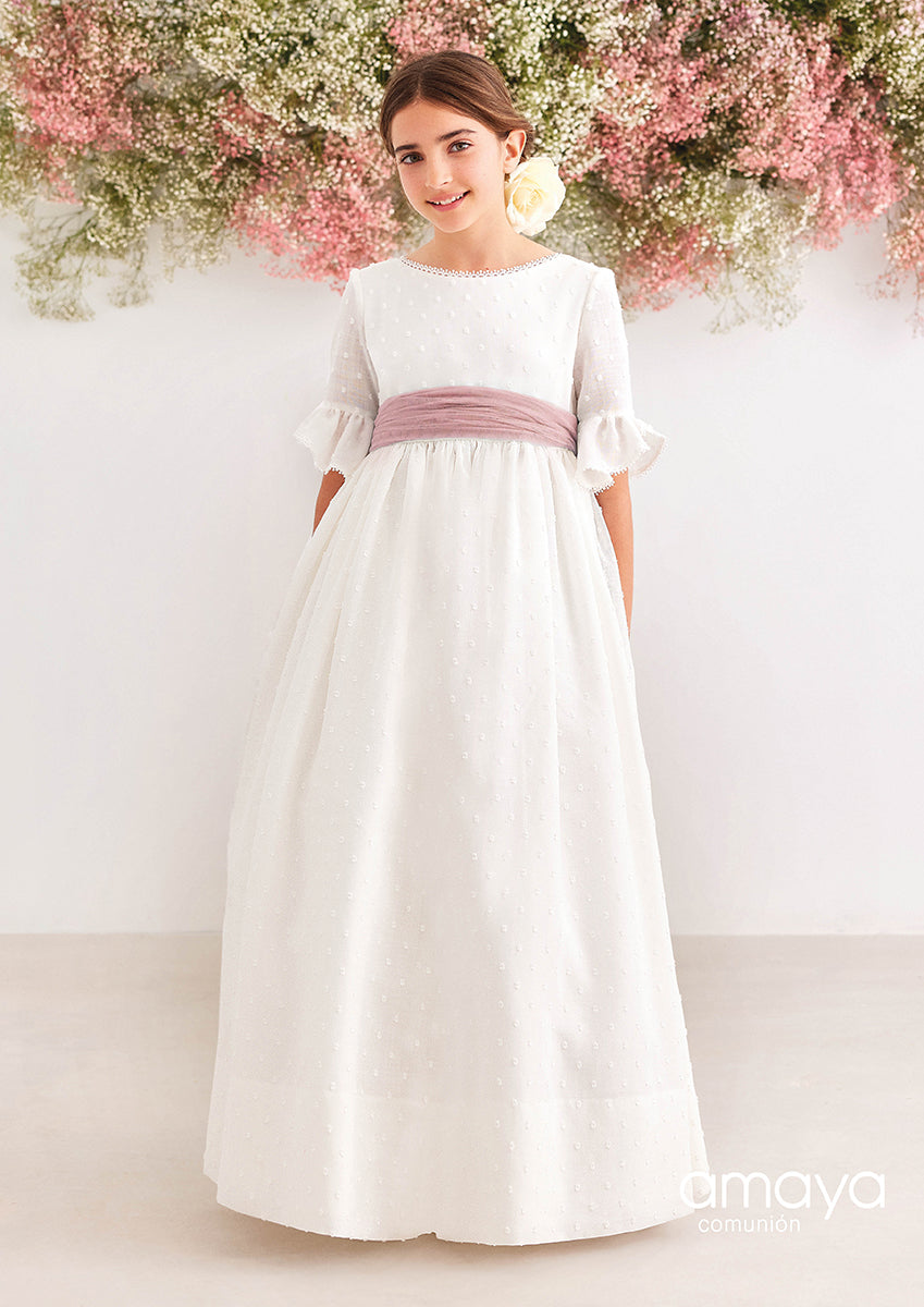 In stock size 10 Linen Spanish Communion Gown Amaya 557002MD Bellavista In stock 10 / Off White / Vintage blush (MistyRose) In stock size 10 Linen Spanish Communion Gown Amaya 557002MD Bellavista In stock 10 / Off White / Vintage blush (MistyRose)