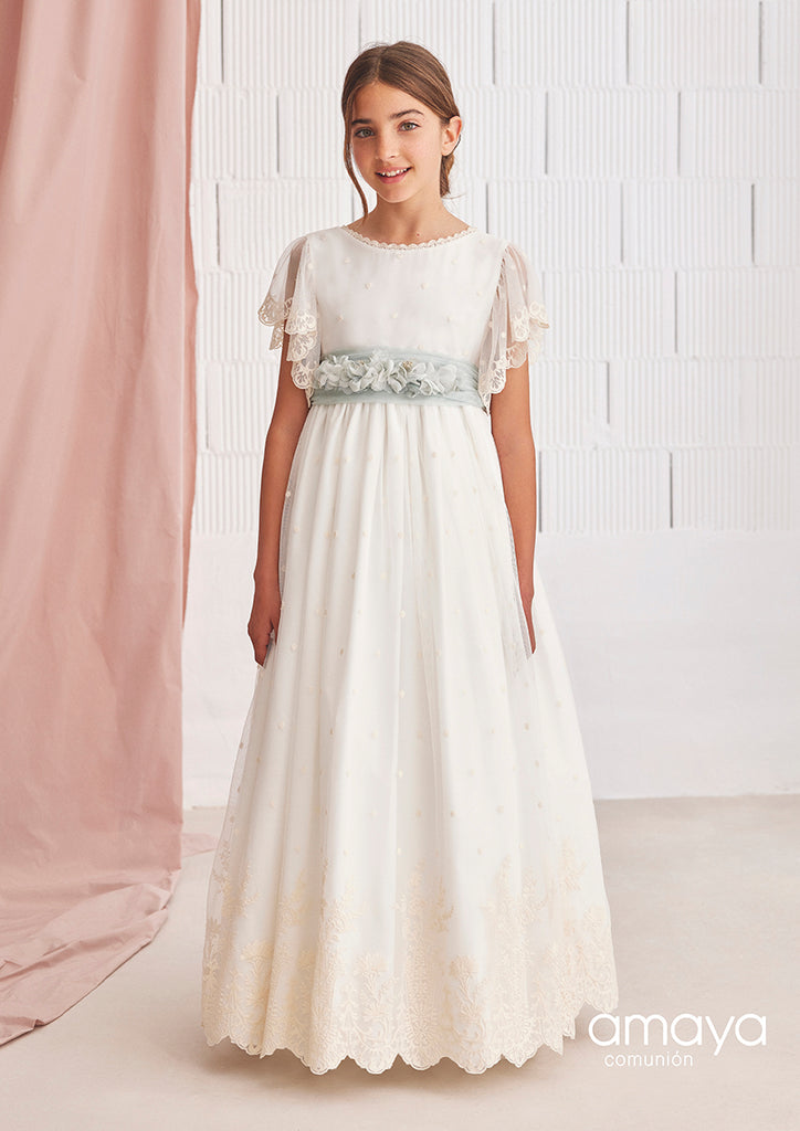 Short Sleeves Lace and Dotted Tulle Spanish Communion Gown Amaya 577013 Sisine Pre-order 6 / Ivory / Sage (MintCream) Short Sleeves Lace and Dotted Tulle Spanish Communion Gown Amaya 577013 Sisine Pre-order 6 / Ivory / Sage (MintCream)