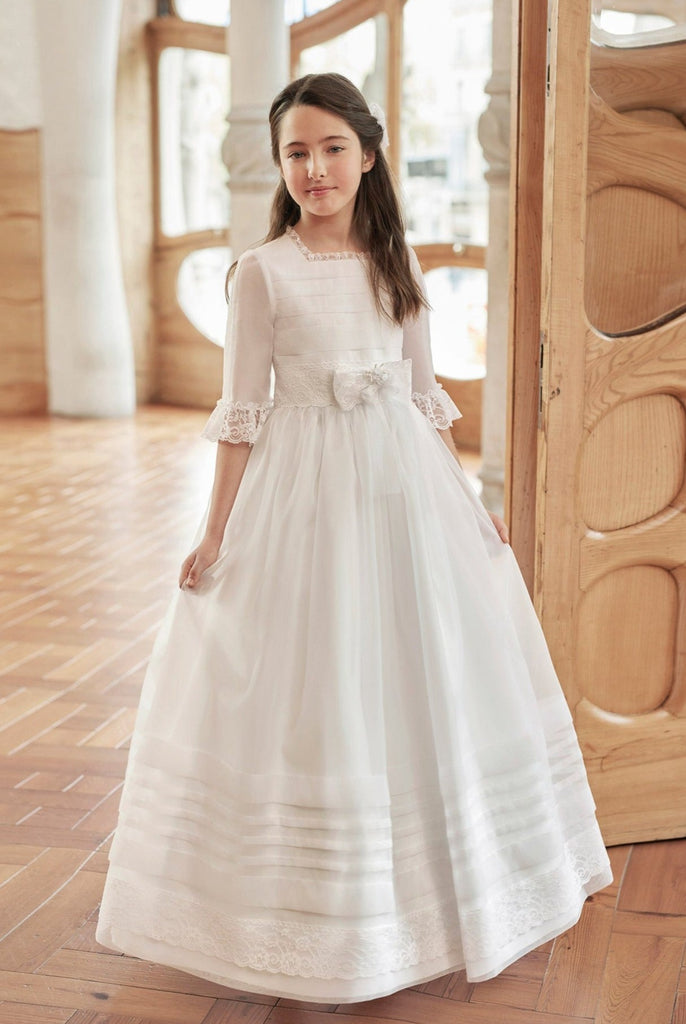 Clara White Classic Spanish Gown 69115 – Sparkly Gowns