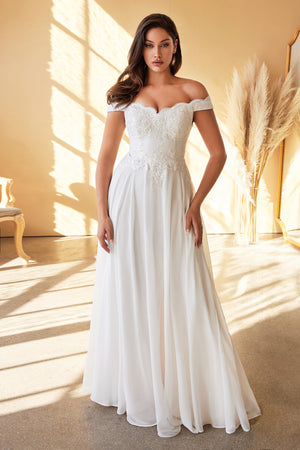 Vestido largo hasta el suelo con hombros descubiertos y bordado de Cinderella Divine 7258W