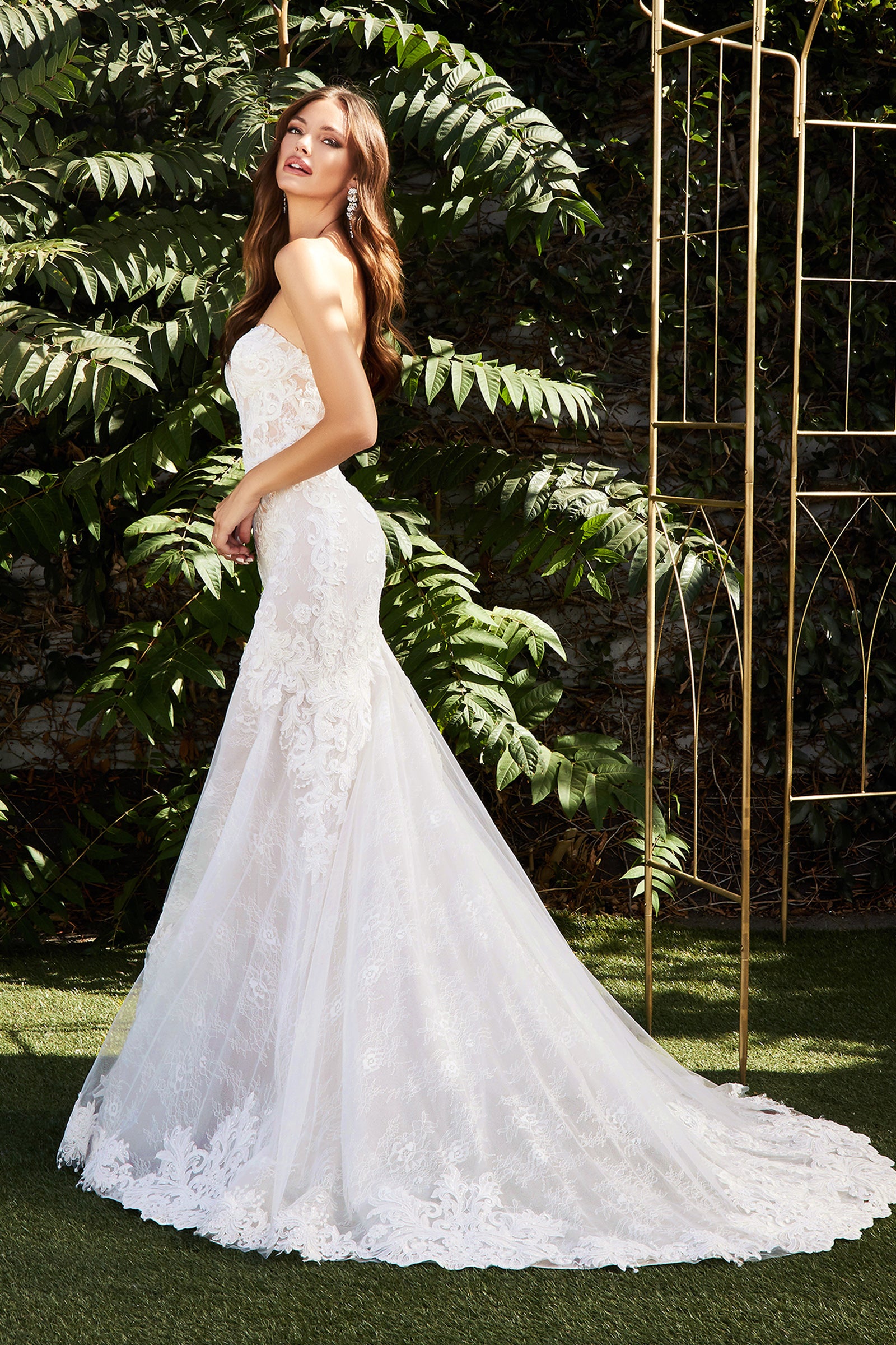Strapless Lace Mermaid Scalloped Train Wedding Gown CD928 Sparkly Gowns Strapless Lace Mermaid Scalloped Train Wedding Gown CD928 Sparkly Gowns