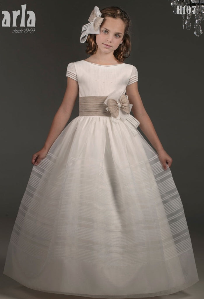 In Stock Size 11 Chiffon Short Sleeves Beige and Tan Spanish Communion Gown Marla H107