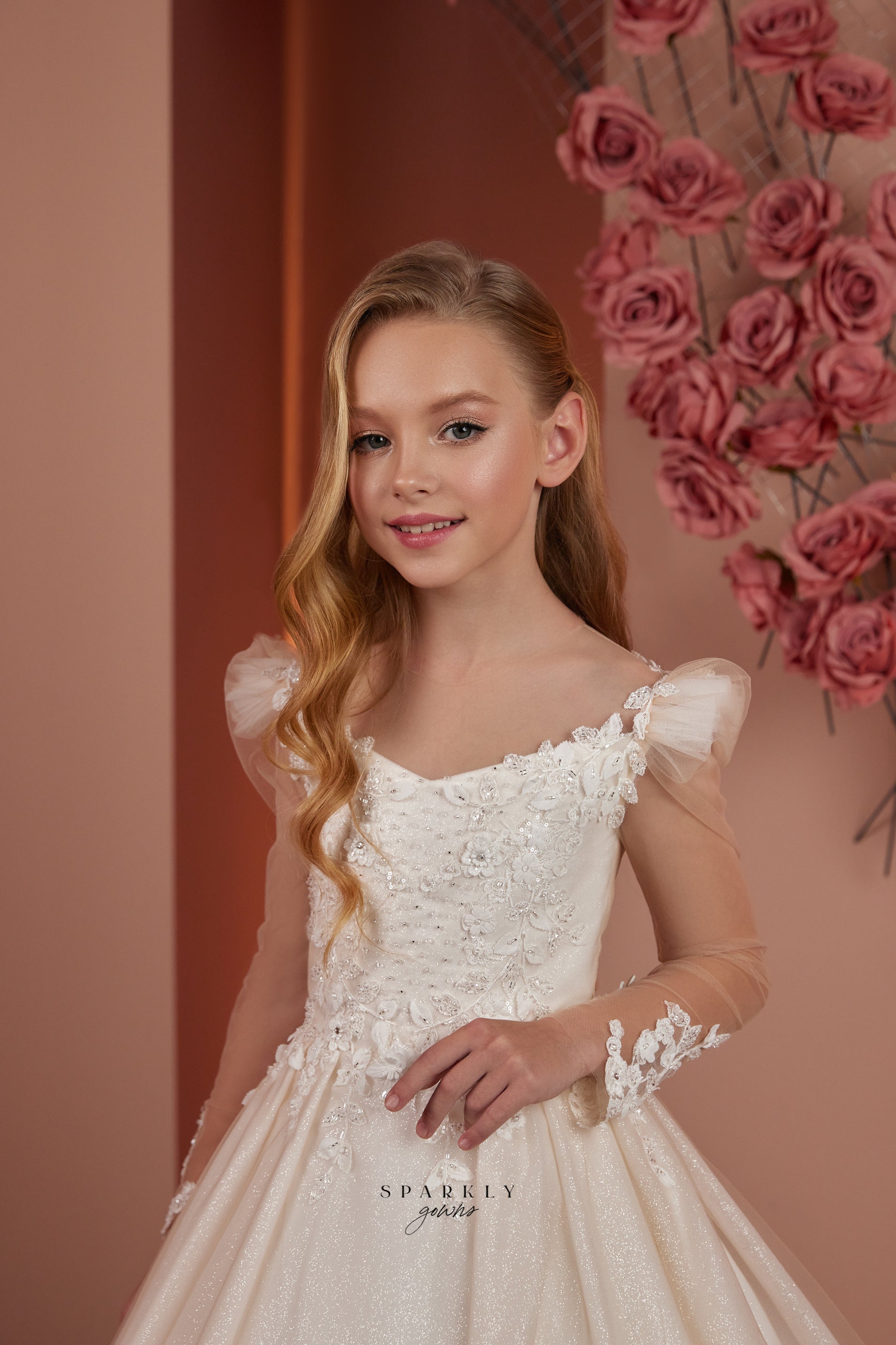 V-Neckline First Communion Flower Girl Gown PR102 Pre-order 10 years / Ivory