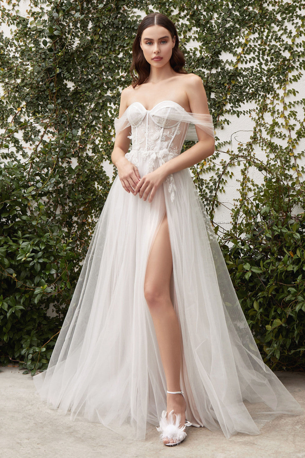 Removable Straps Tulle Wedding Dress with Slits