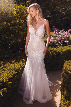 Andrea &amp; Leo Couture A1039W Vika Vestido de novia con escote en V y encaje en